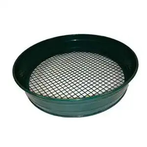 Gartensieb greenkey 757 12 mm maschen aus metall gruen