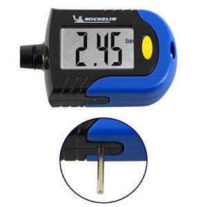 Guminyomásmérő MICHELIN 9526 gumiabroncs nyomásmérő digitális