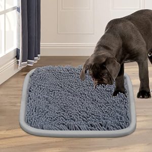 Brinquedo para cães cheirando tapete Bakumon