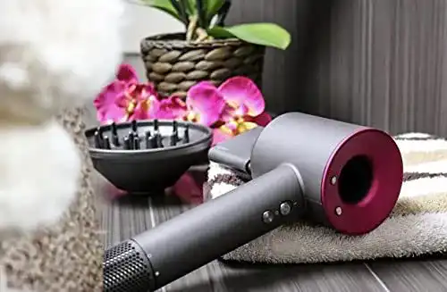 Haarfön Dyson Supersonic HD03 in Fuchsia für effizientes Haartrocknen