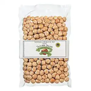 Haselnuesse terra delle nocciole ganze premium aus dem piemont