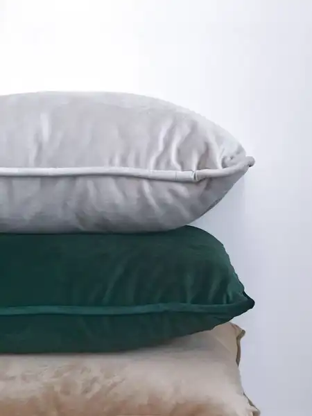 Stomach sleeper pillow