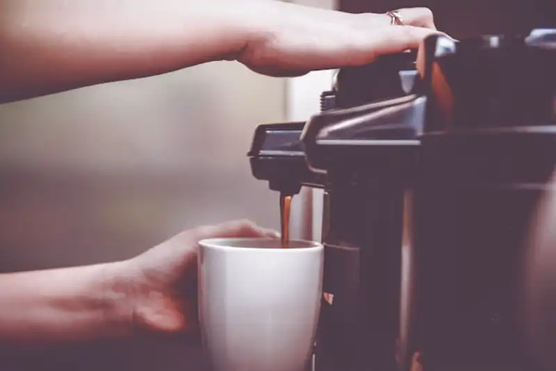 Kaffemaskine med termos