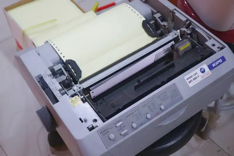 Taškinės matricos spausdintuvas