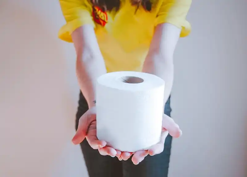WC-papír tartó fúrás nélkül
