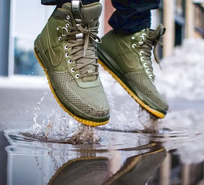 zapatos de agua