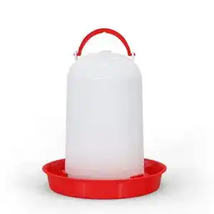 Huehnertraenke satis 15 i 3 i 5 liter rot