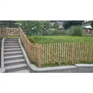 Staketenzaun gartenwelt riegelsberger premium aus kastanie