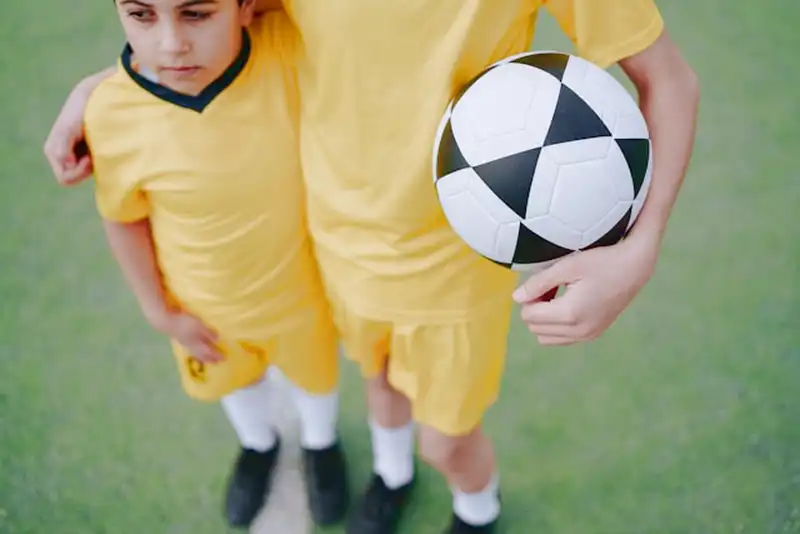 Çocuklar için futbol hedefi