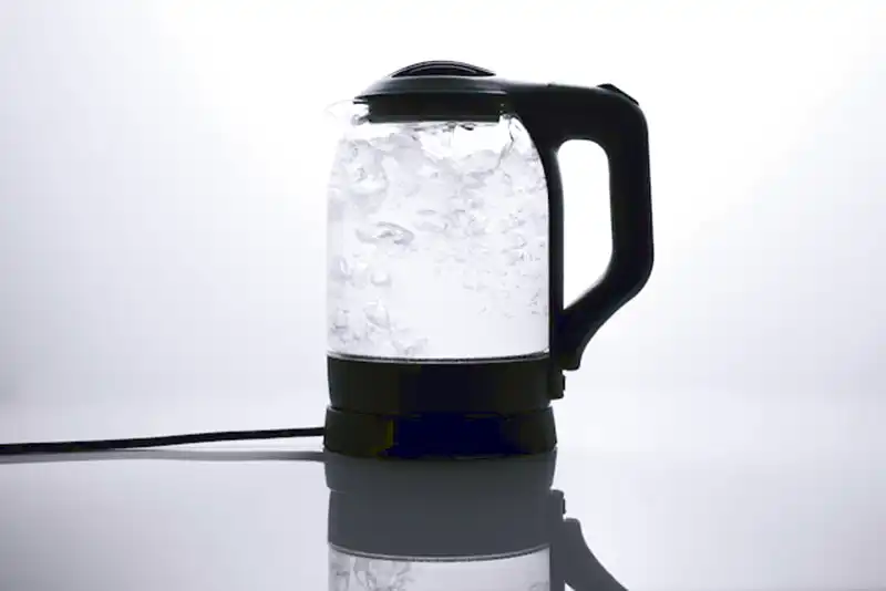 Glas-Wasserkocher