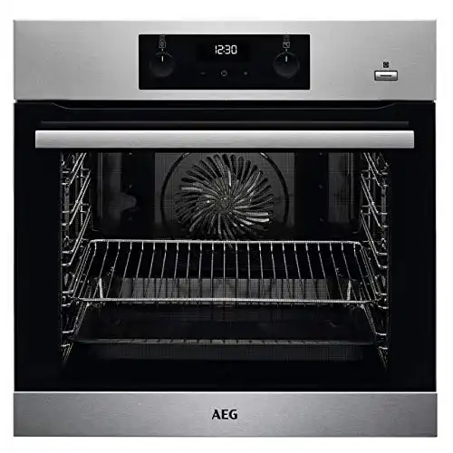 AEG Einbaubackofen BEB355020M mit SteamBake-Funktion