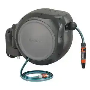 Gardena schlauchbox gardena 8055 30 m ausziehbare aufroller