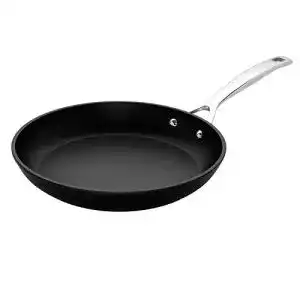 Pfannen le creuset aluminium antihaft flache pfanne o 28 cm