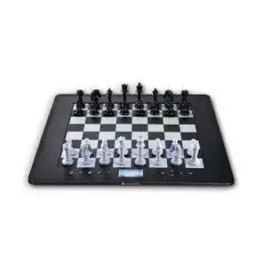 Schachcomputer millennium the king competition m831