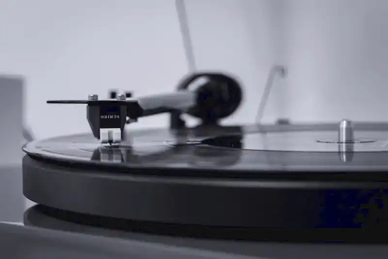 Pro-Ject-Plattenspieler_3 Pro-Ject-Plattenspieler_3