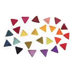 Wimpelkette en gry sif aus filz kinderzimmer babyzimmer 1