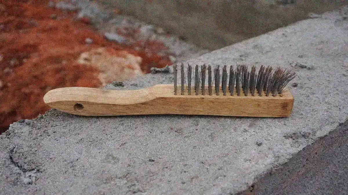 Kehlnahtbürste - Kehlnahtbuerste