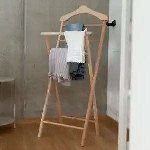 Herrendiener staboos stummer diener aus massiv holz klappbar 1
