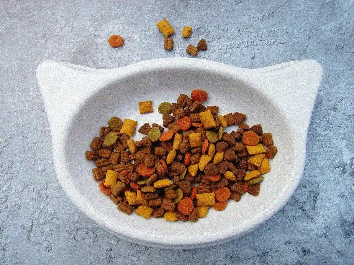 Happy-Cat-Trockenfutter - Happy Cat Trockenfutter