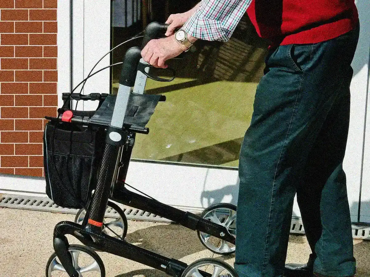 Wohnungsrollator - Wohnungsrollator