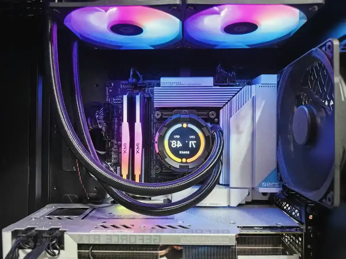 Thermaltake-Wasserkühlung - Thermaltake Wasserkuehlung
