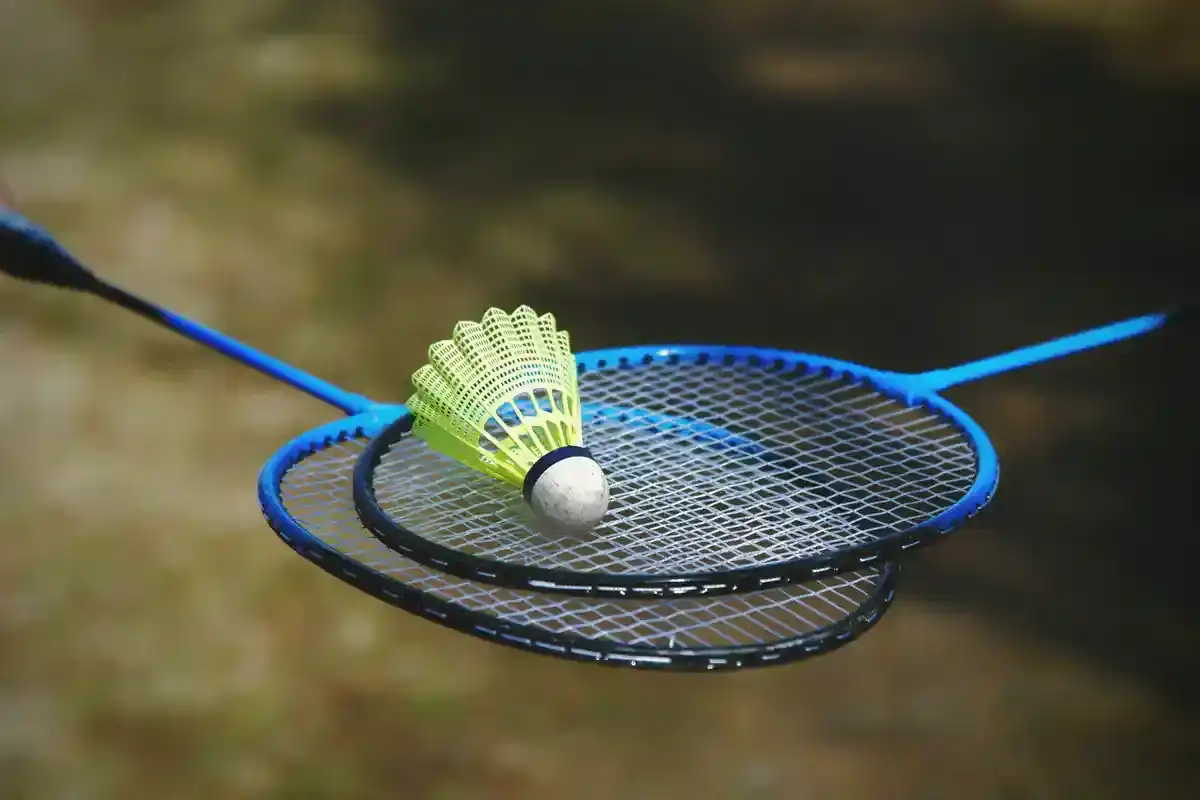 YONEX-Badmintonschläger - YONEX Badmintonschlaeger