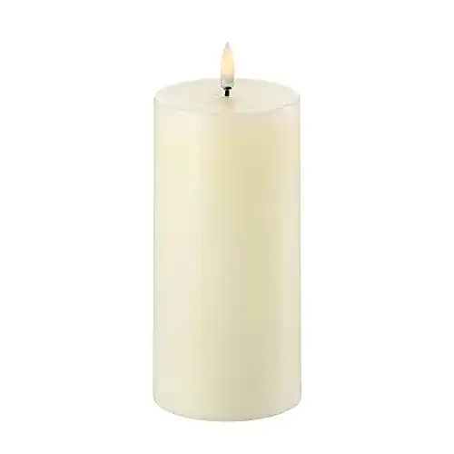 Uyuni Piffany Copenhagen LED Pillar Kerze 7,8 x 15 cm Ivory