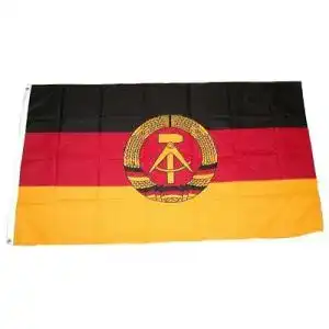 DDR-Flagge 150 x 250 cm von Fahnenmax Neuware
