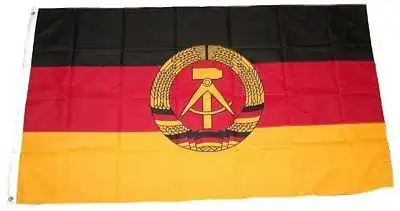 DDR-Flagge 150 x 250 cm von Fahnenmax Neuware