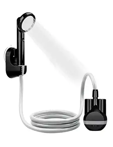 Campingdusche mit Pumpe und Zubehör von LIBERRWAY