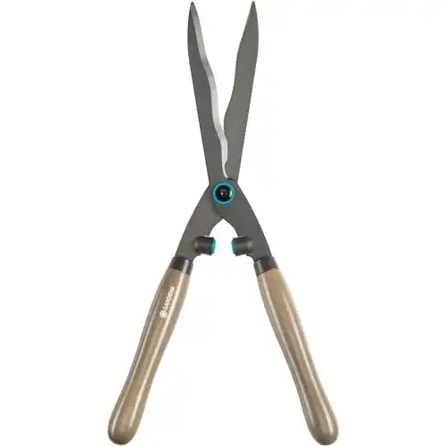 Heckenschere Gardena NatureCut für präzises Heckenschneiden