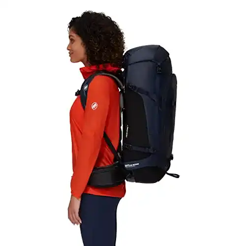 Mammut Trion Spine 50 Rucksack in Marine/Black mit 50 Litern Volumen