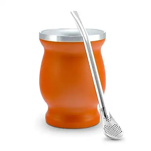 Matebecher Set aus Edelstahl mit doppelwandiger Isolierung und Trinkhalm