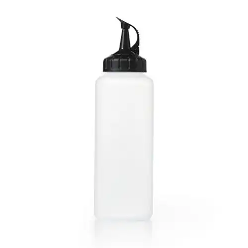 Quetschflasche Oxo Good Grips in mittelgroßer Ausführung aus Kunststoff