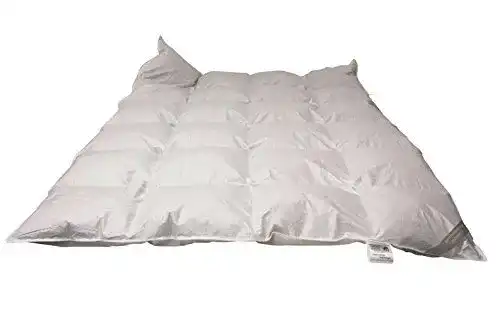 Daunendecke 155×220 cm von Betten Hofmann mit Kassettenbauweise