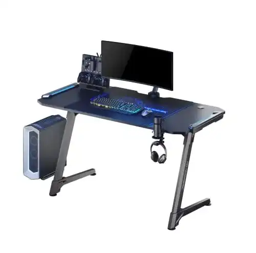 Ultradesk Space XXL Gaming-Schreibtisch mit LED-Beleuchtung und Zubehör