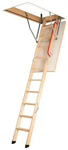 Bodentreppe 130×70 von Fakro – Gedämmte Holztreppe für Dachboden