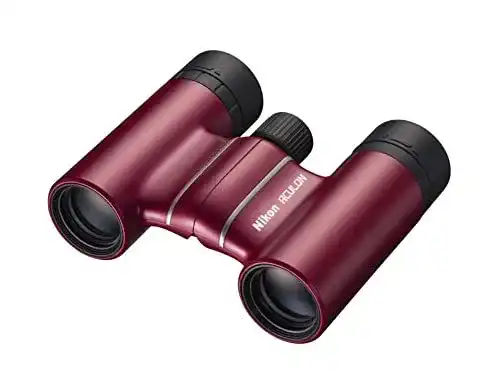 Leichtes Fernglas Nikon Aculon T02 8×21