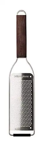 Microplane Zester-Reibe für Zitrusfrüchte und feine Zutaten