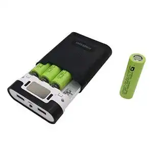 18650 Akku Powerbank Ladegerät Set mit 8000mAh und 2 USB-Anschlüssen