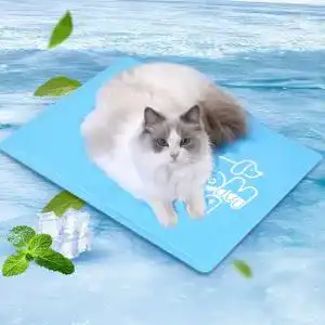 Kühlmatte für Hunde und Katzen von Mora Pets Selbstkühlend und Kratzfest