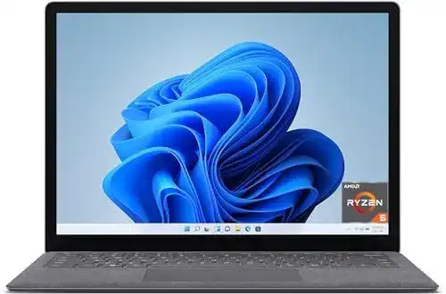 Microsoft Surface Laptop 4, 13,5 Zoll mit Ryzen 5, 8GB RAM und 256GB SSD