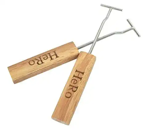Grillrostheber HeRo24 mit Holzgriffen für sicheres Grillen