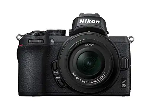 Nikon Z 50 Kit DX 16-50 mm 1:3.5-6.3 VR Systemkamera im Vergleich