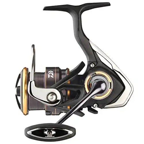 Daiwa 20 Legalis LT 4000-C Spinnrolle für Allround-Angeln