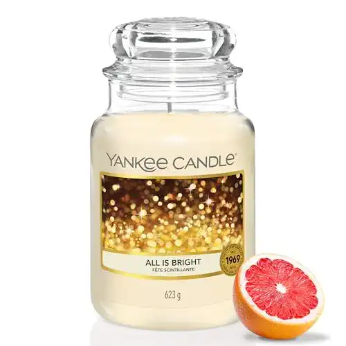 Yankee Candle Duftkerze im Glas mit All is Bright Duft – Große Kerze