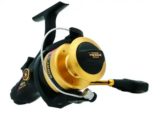 Penn Spinnrolle Slammer 460 für Angler