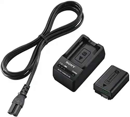 Sony ACC-TRW Akku Zubehör Kit mit BCT-RW Ladegerät und NPF-W50 Akku