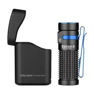 Olight Baton 4 Kit Mini LED Taschenlampe mit Ladecase und 190 Tagen Laufzeit