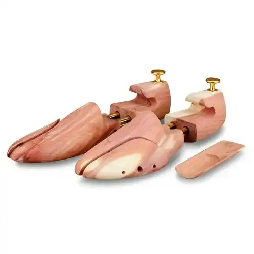 Schuhspanner aus Zedernholz von Langer & Messmer